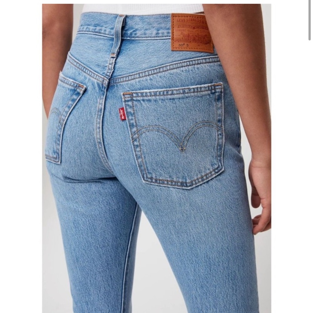 LEVI'S 501 Denim Memories Light Wash High Rise Skinny Cropped Jeans, Size 28